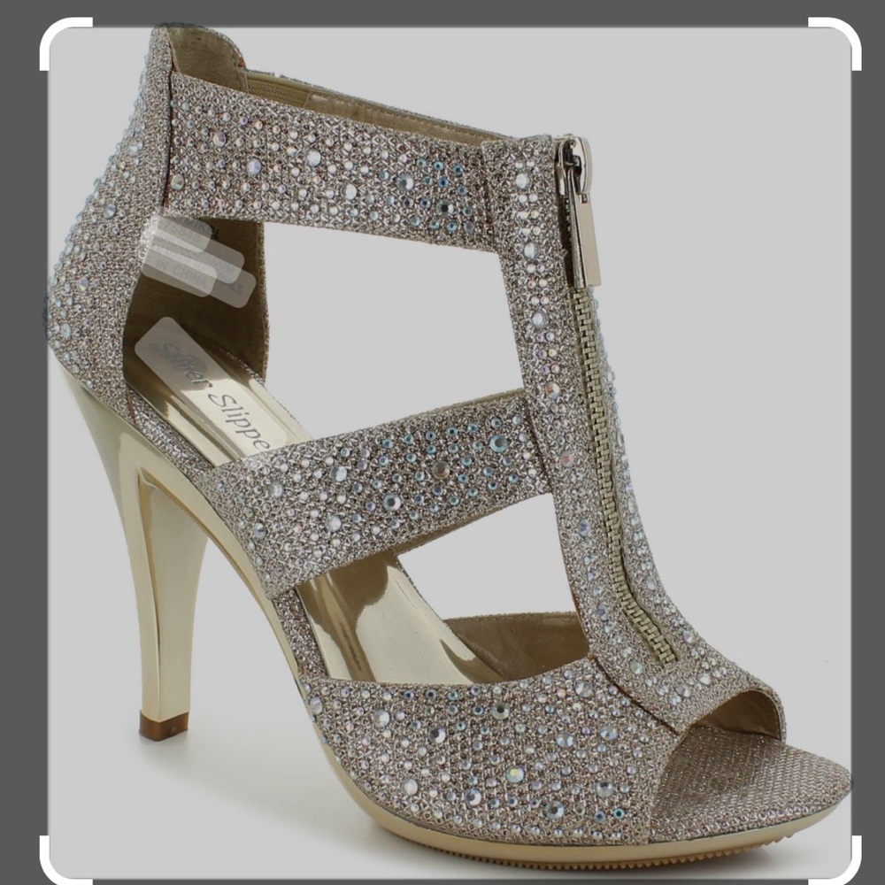 Silver Slipper Blinged Out High Heel with Zip Closure Detail 8M